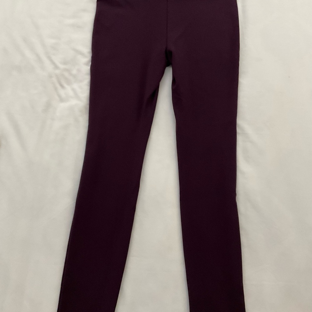 Dictionary Leggings Size Large - Picture 7 of 7
